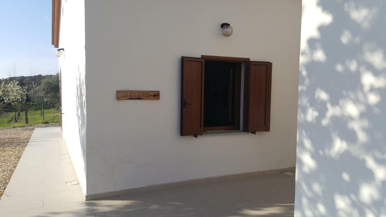 Serra E Mesu Affittacamere Magomadas Εξωτερικό φωτογραφία