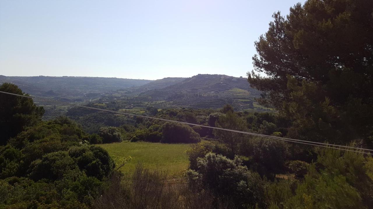 Serra E Mesu Affittacamere Magomadas Εξωτερικό φωτογραφία